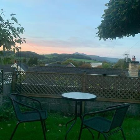 Villa Mountain Views In The Heart Of Brecon Town Extérieur photo