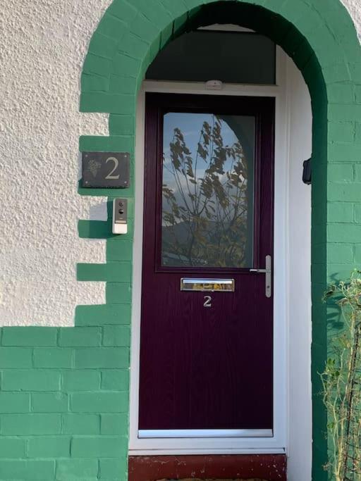 Villa Mountain Views In The Heart Of Brecon Town Extérieur photo